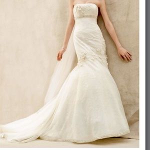 Ivory Oleg Cassini wedding dress